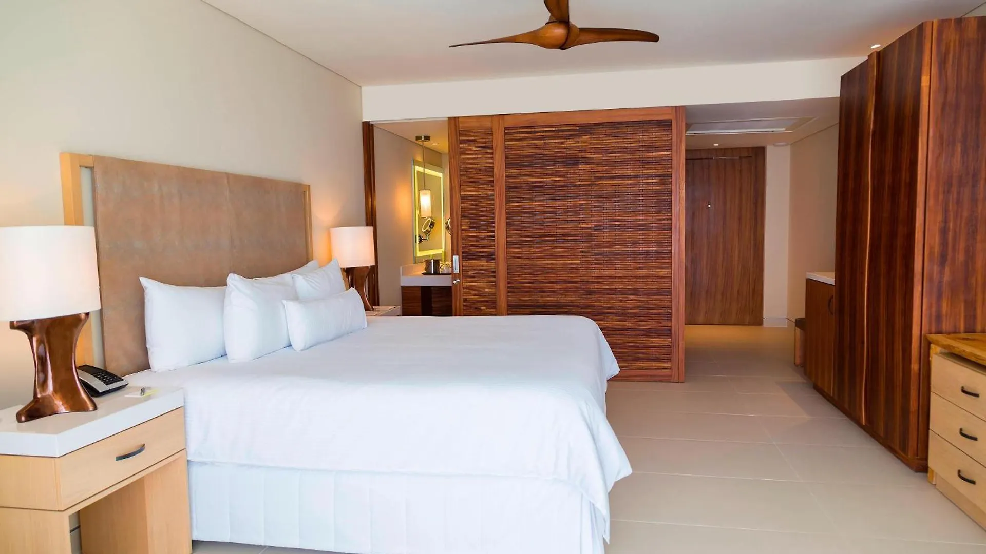The Westin Cozumel Hotel 5*,